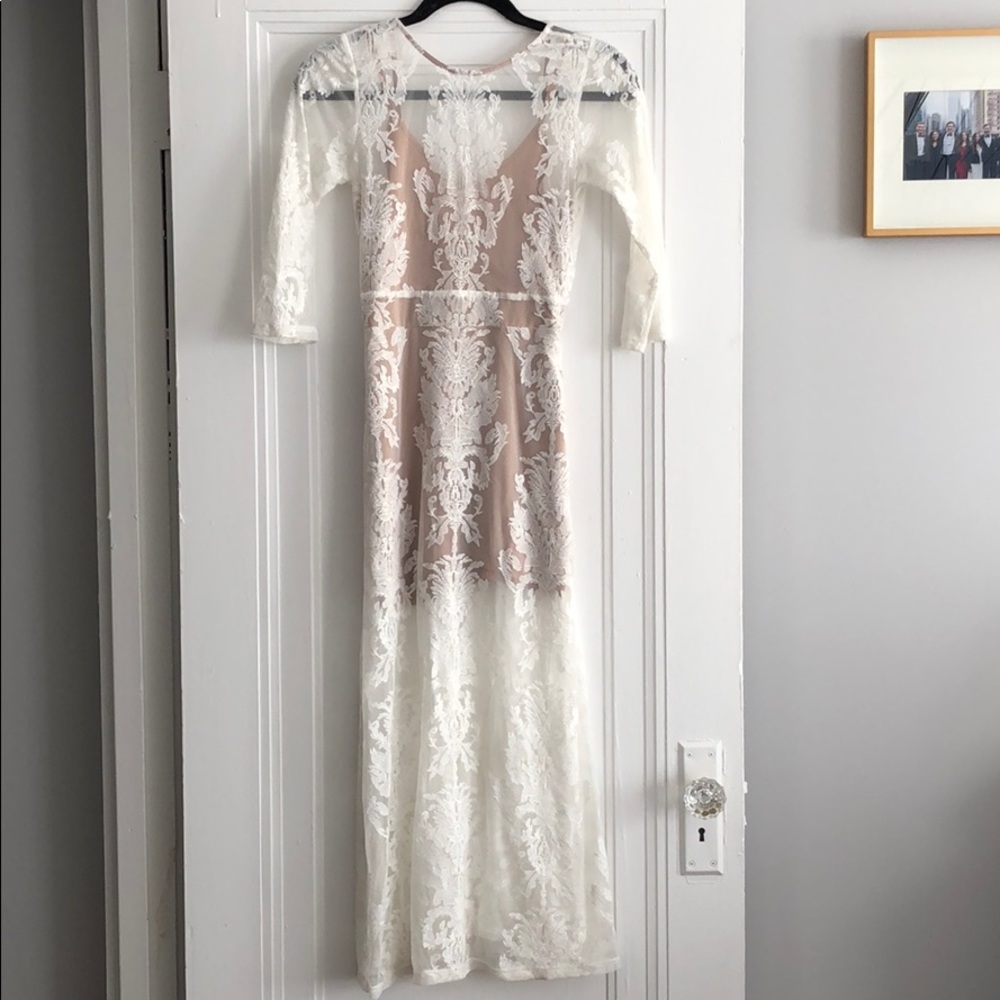 FOR LOVE AND LEMONS WHITE LACE BACKLESS DRESS